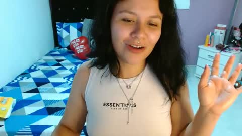 sonialatin69 online show from March 2025 10:07:02 PM