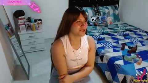 sonialatin69 online show from September 2025 12:38:02 PM