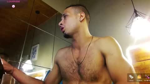 Snapshot of sonicj25_ chatting on February 2026 04:55:02 AM SONIC online show from February 2026 04:55:02 AM