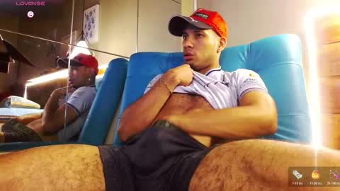 Snapshot of sonicj25_ chatting on February 2026 12:21:01 AM SONIC online show from February 2026 12:21:01 AM