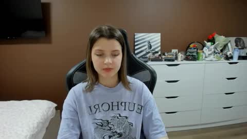 SoniNex online show from March 2026 03:33:01 PM