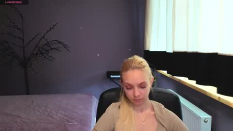 Sonya online show from May 2026 05:59:01 AM