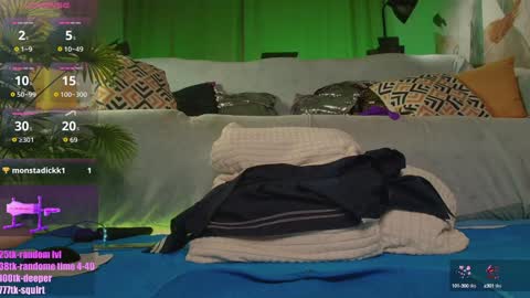 Sonya    online show from September 2025 07:02:02 PM