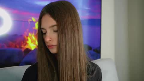 Eva 3 online show from November 2025 08:57:01 AM