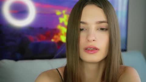 Eva 3 online show from November 2025 08:58:02 AM