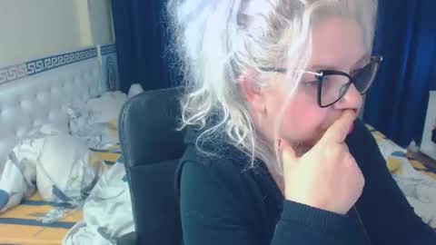 Sonya online show from January 2025 05:48:01 PM