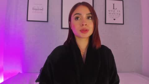 Sophia online show from January 2025 02:04:02 AM