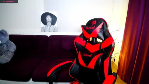 sophia__olsen online show from January 2025 06:24:01 AM