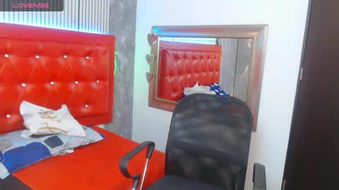 sophia__sweet1 online show from November 2025 01:33:01 AM