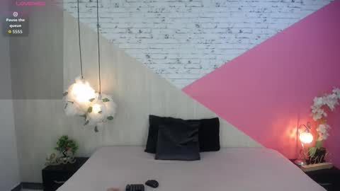 sophia_brunette21 online show from November 2025 11:20:02 AM