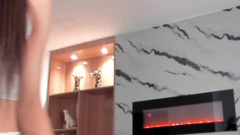 Sophia online show from February 2025 12:24:01 PM