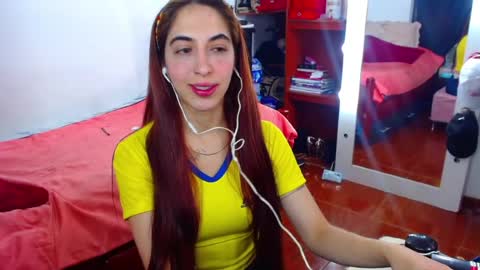 Snapshot of sophia_greey chatting on July 2026 09:32:02 PM sophia_greey online show from July 2026 09:32:02 PM