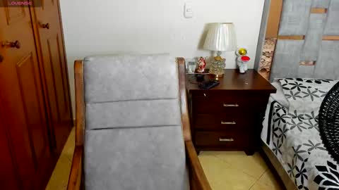 sophia CM online show from October 2025 12:30:01 AM