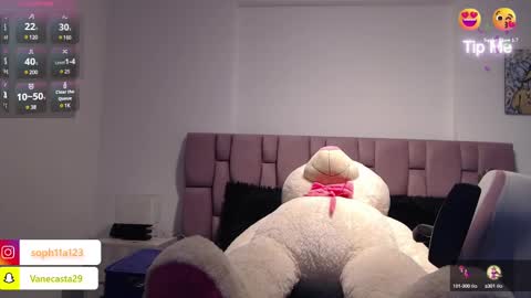 Sophia Carson online show from December 2024 10:21:01 AM