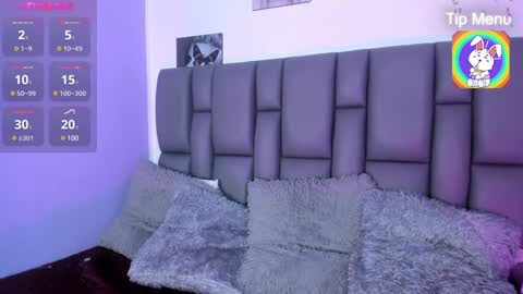 Sofia  online show from February 2025 02:05:01 PM