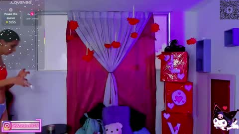 sophia_milano online show from February 2025 12:00:02 PM