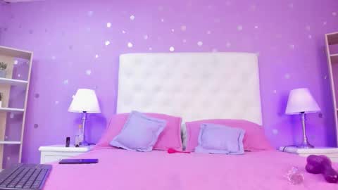 Snapshot of sophia_models chatting on January 2026 07:27:01 PM Sophia online show from January 2026 07:27:01 PM