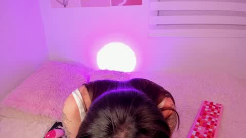 Sophi online show from December 2024 06:19:01 AM