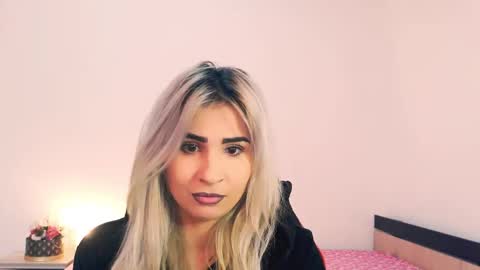 sophia smith4146 online show from February 2026 07:42:02 AM