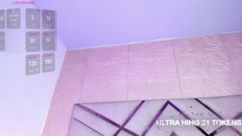 Sophia Paris online show from April 2026 03:50:01 AM