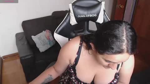sophiaa_vega_ online show from April 2026 12:07:02 PM