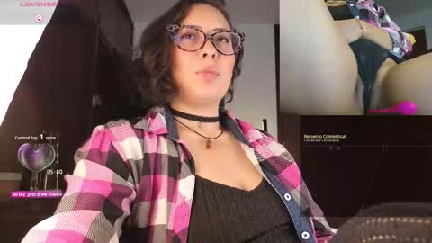 Sophia online show from November 2025 11:09:01 PM