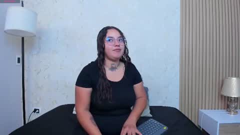 Sophia online show from June 2026 12:08:01 PM