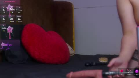 Sophia online show from April 2026 09:39:33 PM