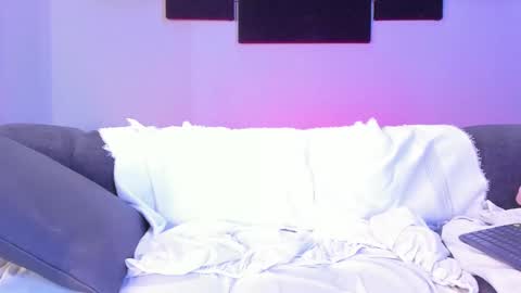 Sofi online show from March 2025 05:46:01 PM