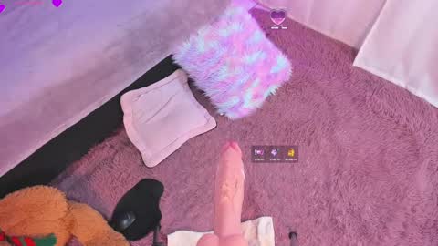 Sophie online show from March 2025 04:08:02 AM