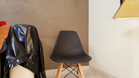 Sophie online show from February 2025 02:32:02 PM