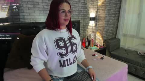 sophie_new25 online show from April 2026 12:38:01 PM