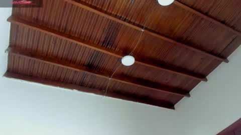 sophie_smith19 online show from September 2025 11:43:01 AM