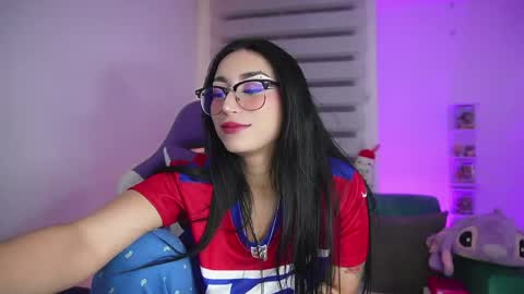 Snapshot of sophie_soft69 chatting on April 2026 05:32:01 AM sophie_soft69 online show from April 2026 05:32:01 AM
