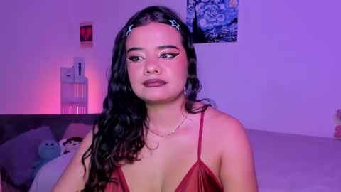 Snapshot of sophie_t_ chatting on June 2026 08:03:01 AM Sofia online show from June 2026 08:03:01 AM