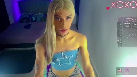 sophie_vall online show from November 2025 03:56:01 AM