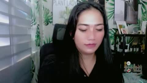 Snapshot of sophiebaley_ chatting on November 2025 10:51:01 PM Sophie online show from November 2025 10:51:01 PM