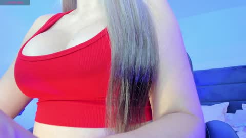 Sophie online show from February 2025 12:15:01 AM