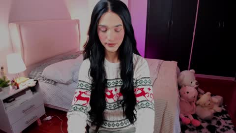    online show from December 2024 01:38:02 PM