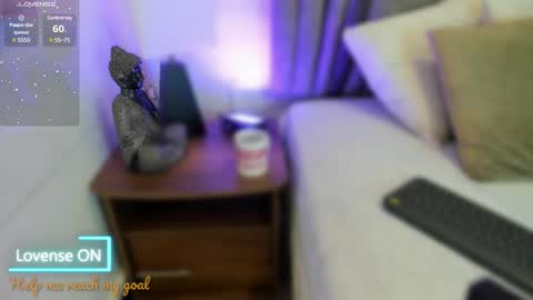 Sophie  online show from February 2025 11:44:02 AM