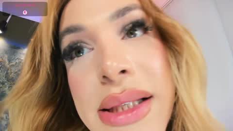 SAMANTHA online show from April 2026 07:07:02 PM