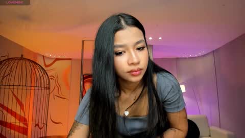 Sophie Houston online show from November 2025 04:24:02 AM