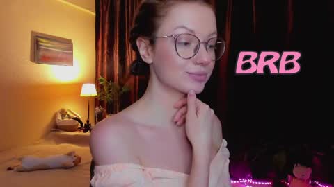 sophieleroux online show from April 2026 05:30:01 PM