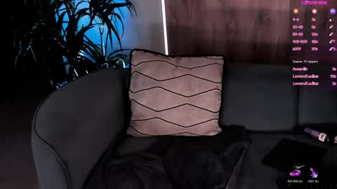 Sophie  Palmer online show from February 2025 07:13:01 PM