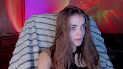 Snapshot of sophiesuvi chatting on November 2025 07:57:01 PM Sophie and my bestie Mandy online show from November 2025 07:57:01 PM