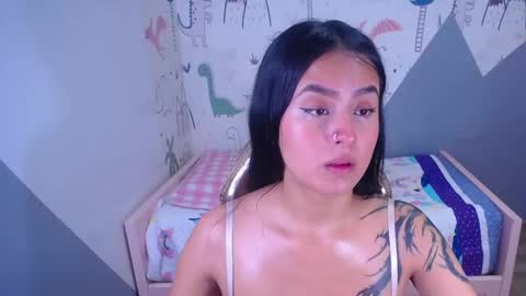 Sophia  online show from November 2025 02:16:01 PM