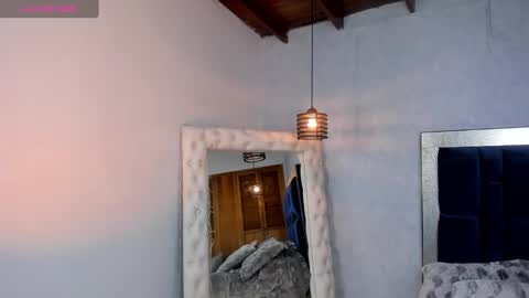 sophi online show from February 2025 07:45:02 PM