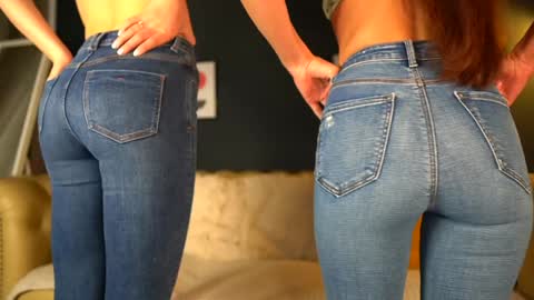 Sophydiva online show from October 2025 06:15:01 AM