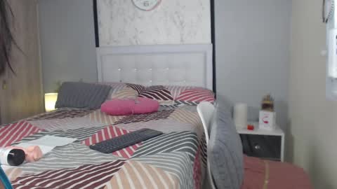 Sofia  online show from February 2025 10:48:01 PM