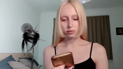 sora999999999 online show from March 2026 06:12:02 PM